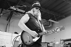 Marty Swift @ Maniac's Motorcycle Shop 10-3-21